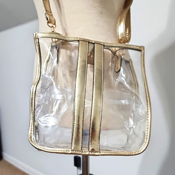 Clearly Handbags Handbags - 🏈Clearly Crossbody Handbag With Metallic Gold Trim